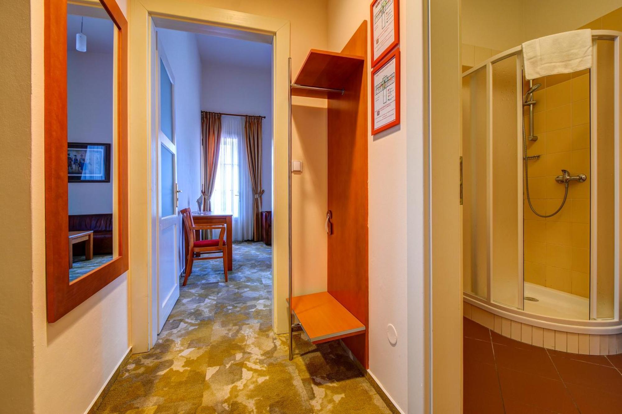 Hotel Zamek 3*